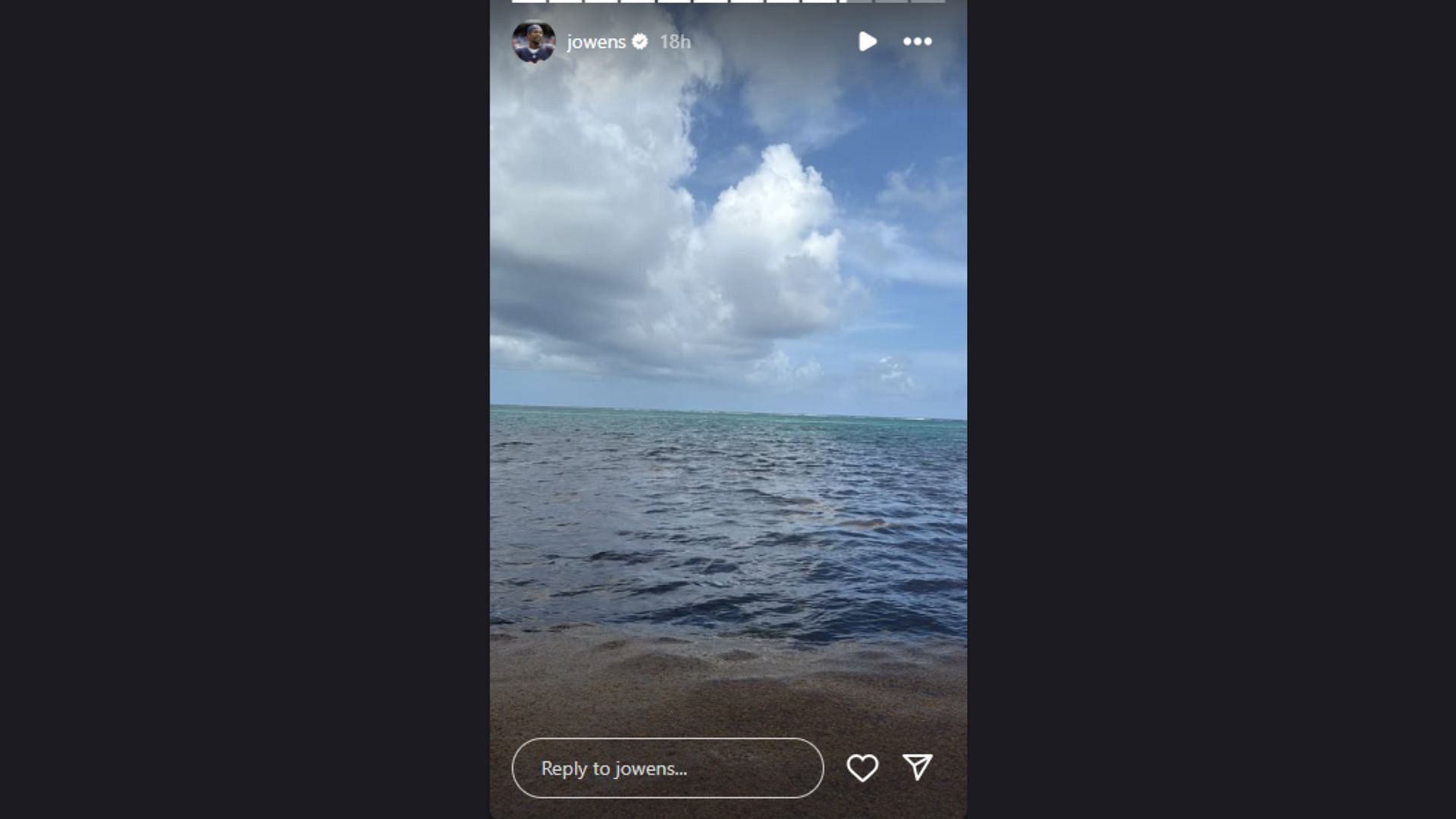 Owens shared a video of their view while enjoying a quiet night at the beach. (Photo via Jonathan Owens' Instagram Story)